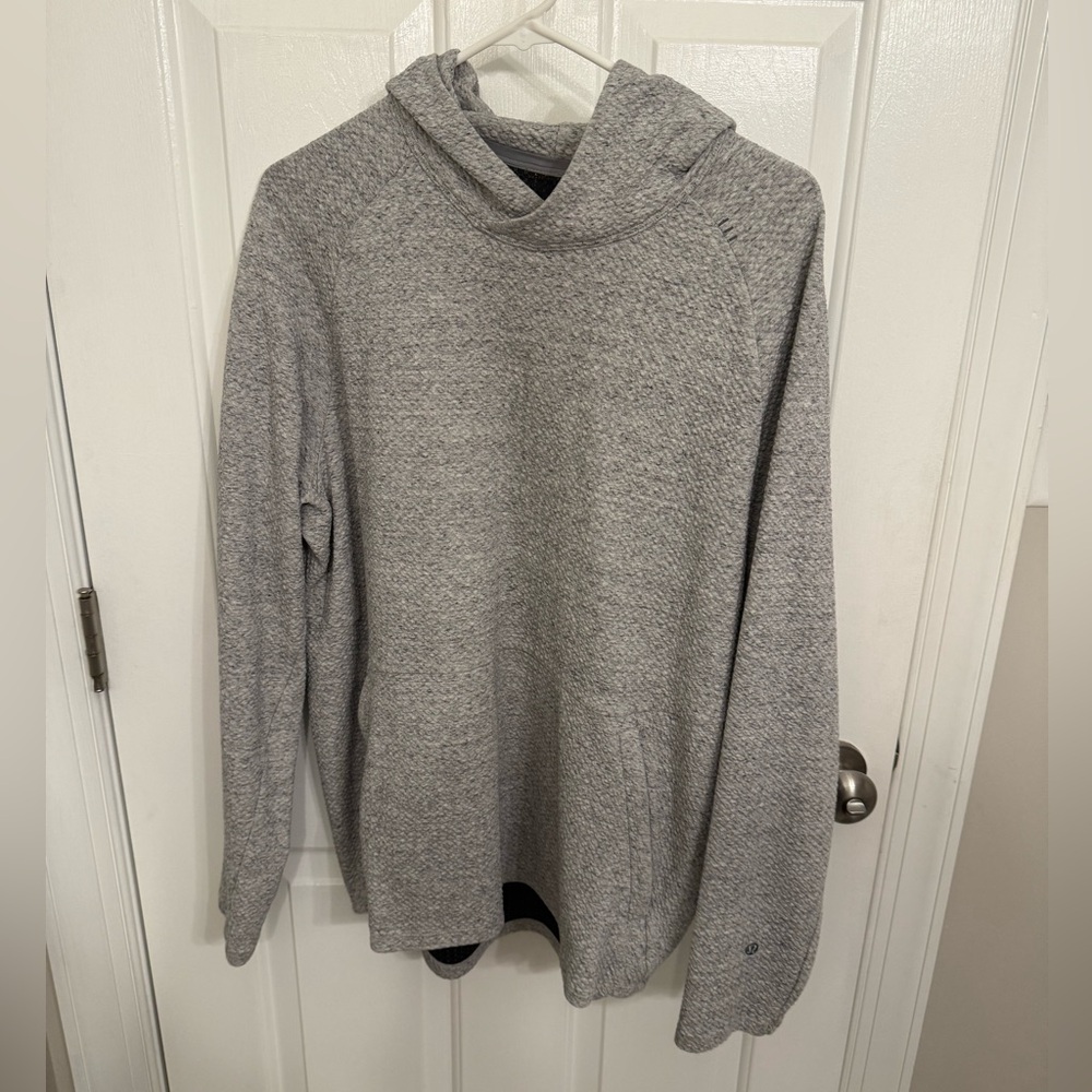 Lululemon textured double knit hoodie. Size large in EUC. Smoke free home